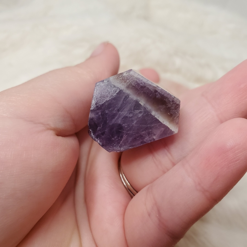 Dream Amethyst Point - Picture 10 of 10